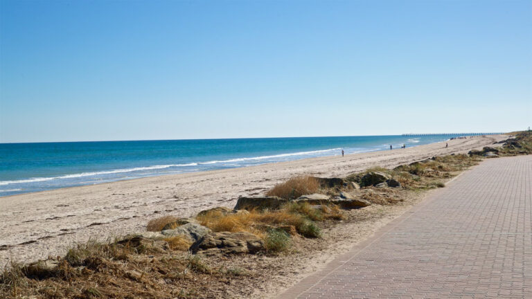 337962 Henley Beach 768x432