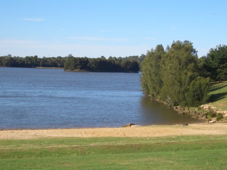 Chipping Norton Lake 768x576