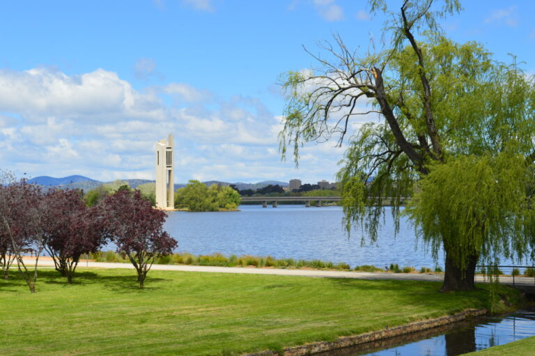 lake burley grfiin and carliion scaled 1 768x511